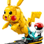 Pikachu y Poké Ball