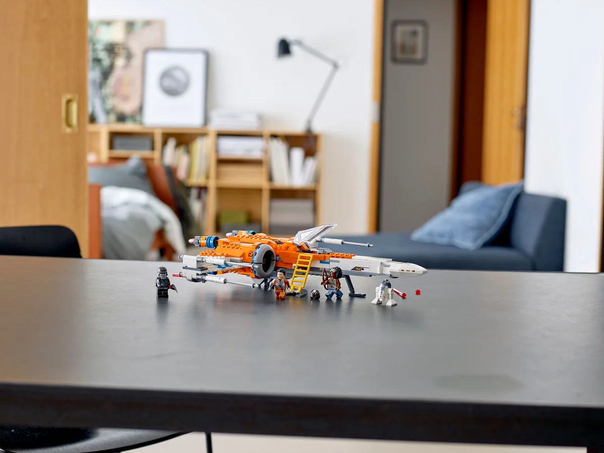 Caza Ala-X de Poe Dameron