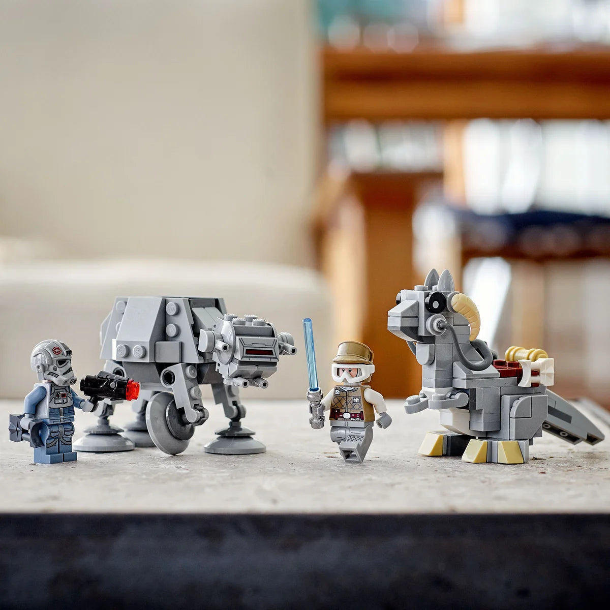 Microfighters: AT-AT™ vs. Tauntaun™