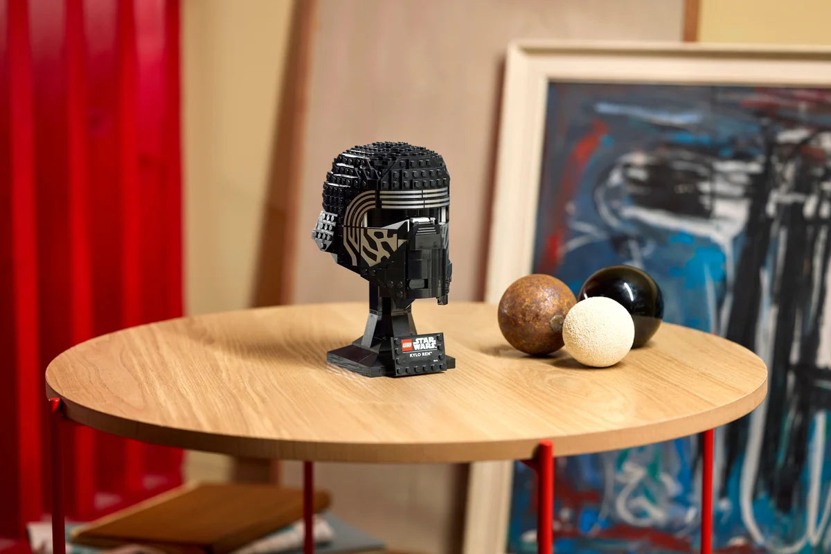 Casco de Kylo Ren™