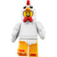 Minifigura chico disfrazado de gallina